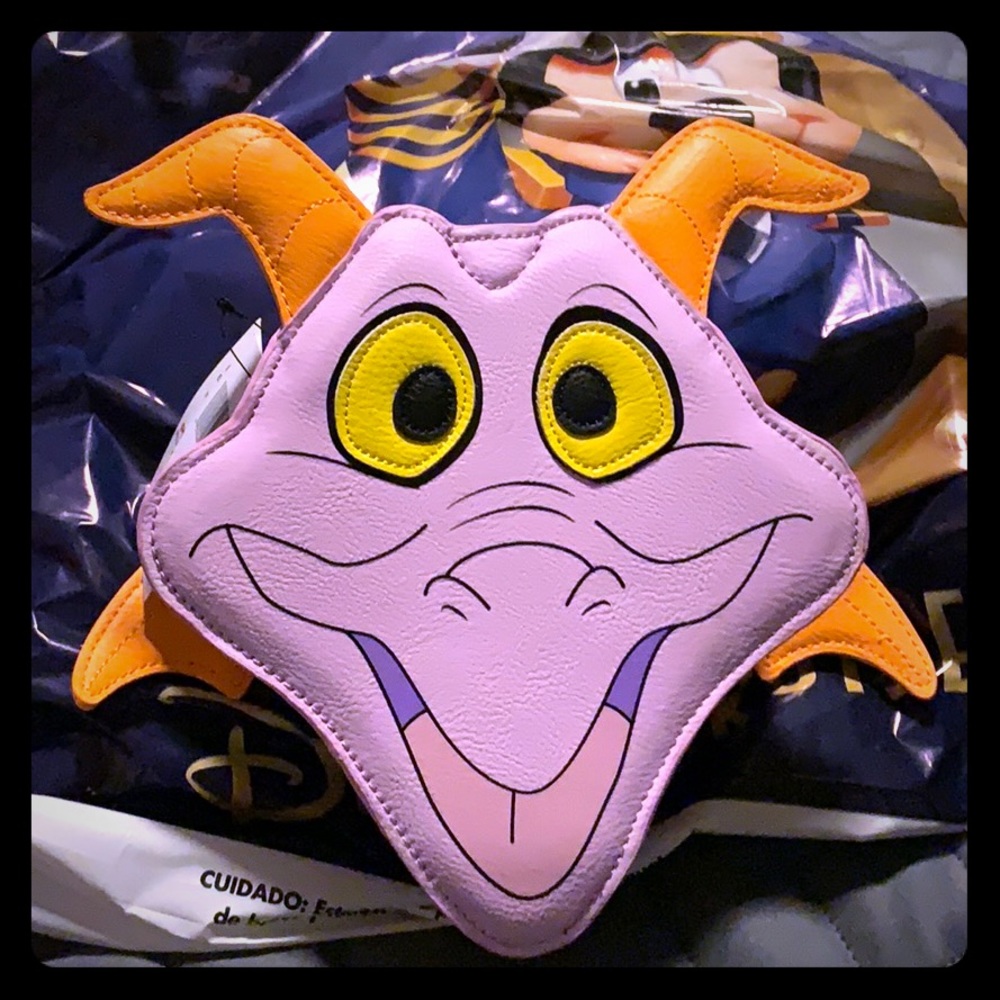 Figment purse with strap